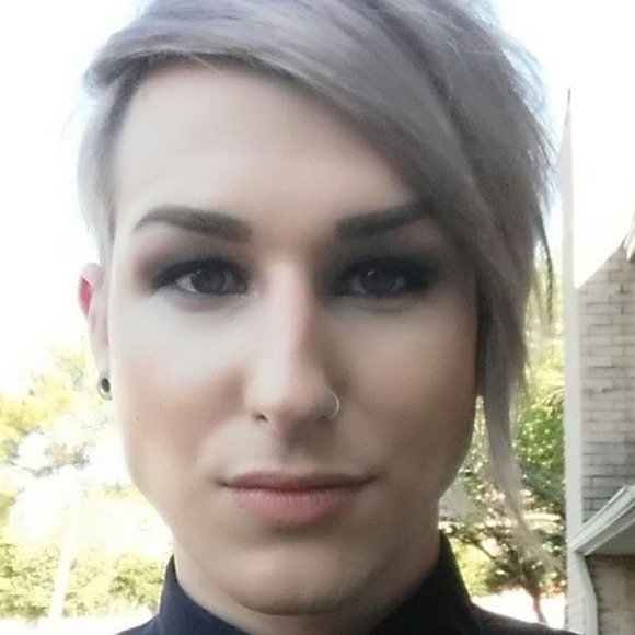 Meet your Posher, Bobby - Picture 1 of 1